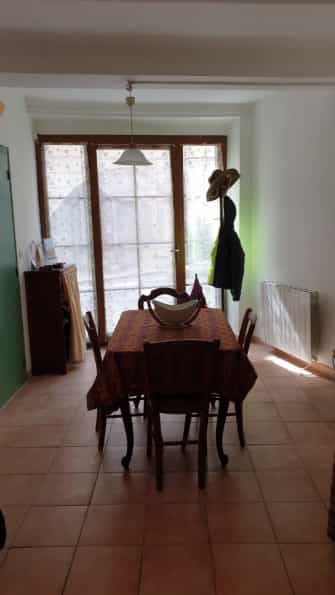 House in Peyruis, Provence-Alpes-Cote d'Azur 10047548