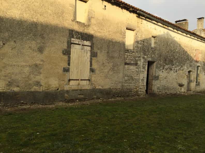 жилой дом в Haimps, Nouvelle-Aquitaine 10047597