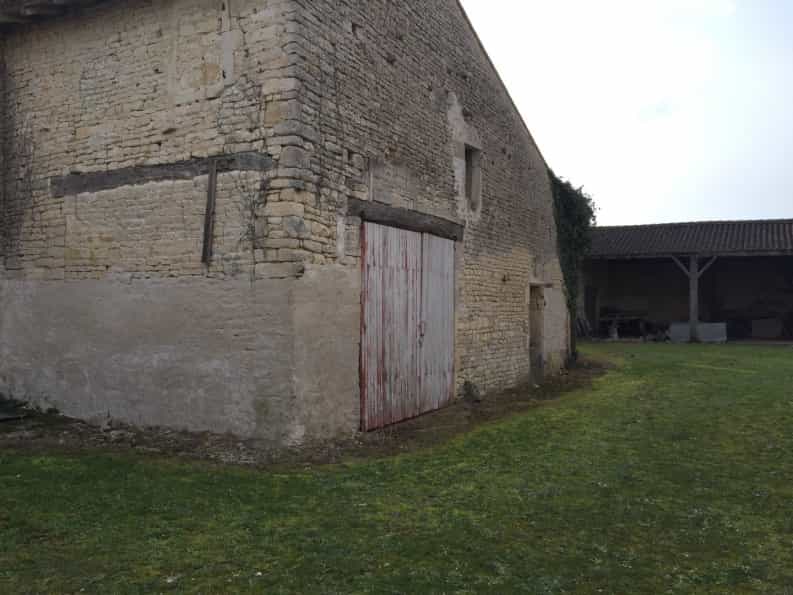 rumah dalam Haimps, Nouvelle-Aquitaine 10047597