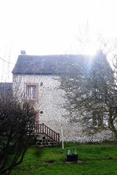 Rumah di Saint-Pierre-lès-Elbeuf, Normandia 10047754