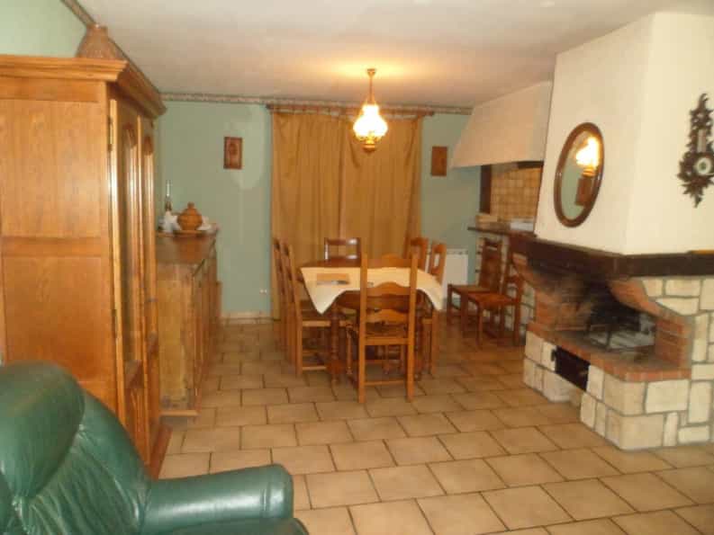 House in Tourville Sur Arques,  10047880