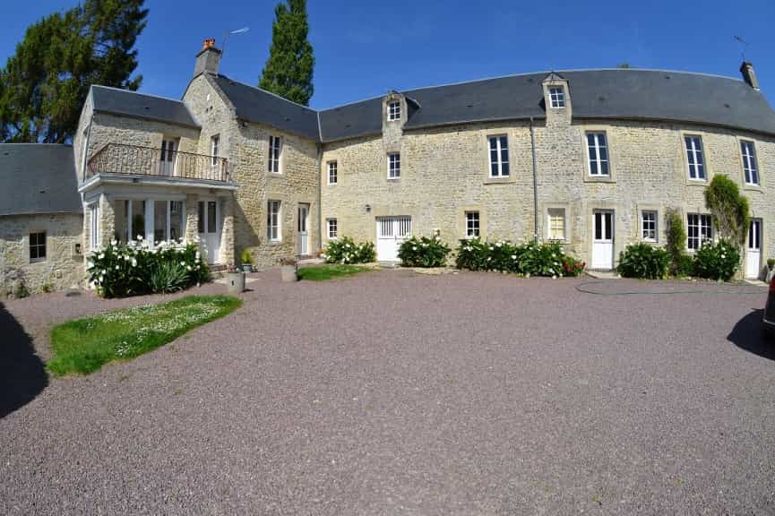 Condominio en Bayeux, Normandía 10047889