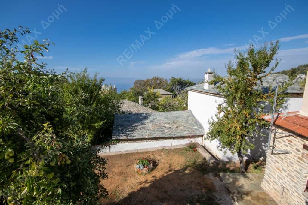 Hus i Agios Georgios Nileias,  10047951
