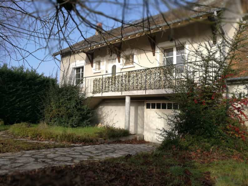 Hus i Cheverny, Centre-Val de Loire 10048100