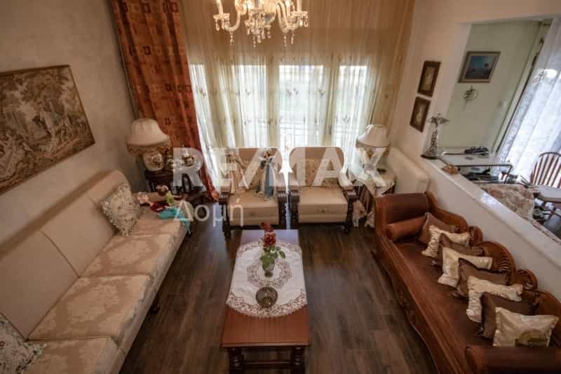 Condominium in Volos, Thessalia 10048247
