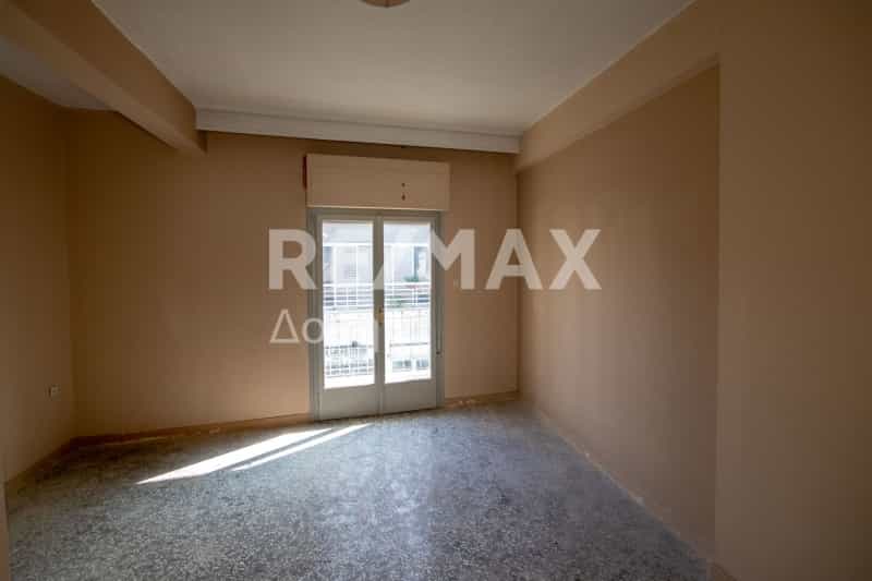 Condominium in Volos, Thessalia 10048280