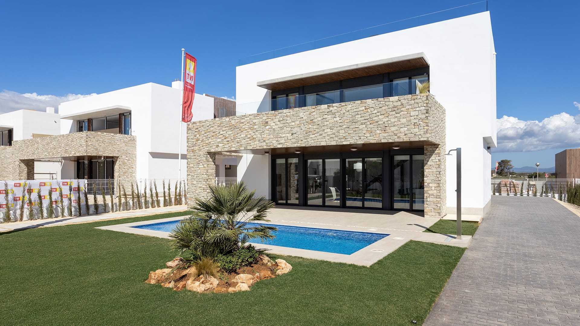House in Campos del Puerto, Balearic Islands 10048304