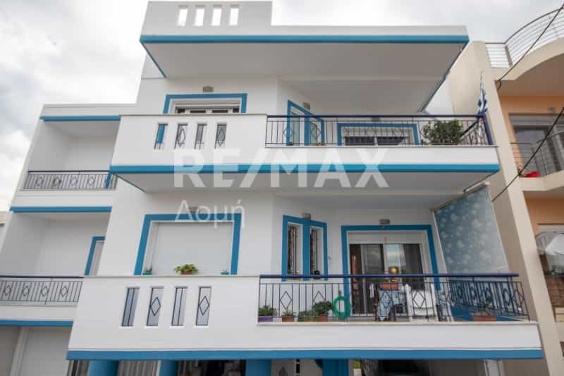 Condominium dans Ano Volos, Thessalie 10048524