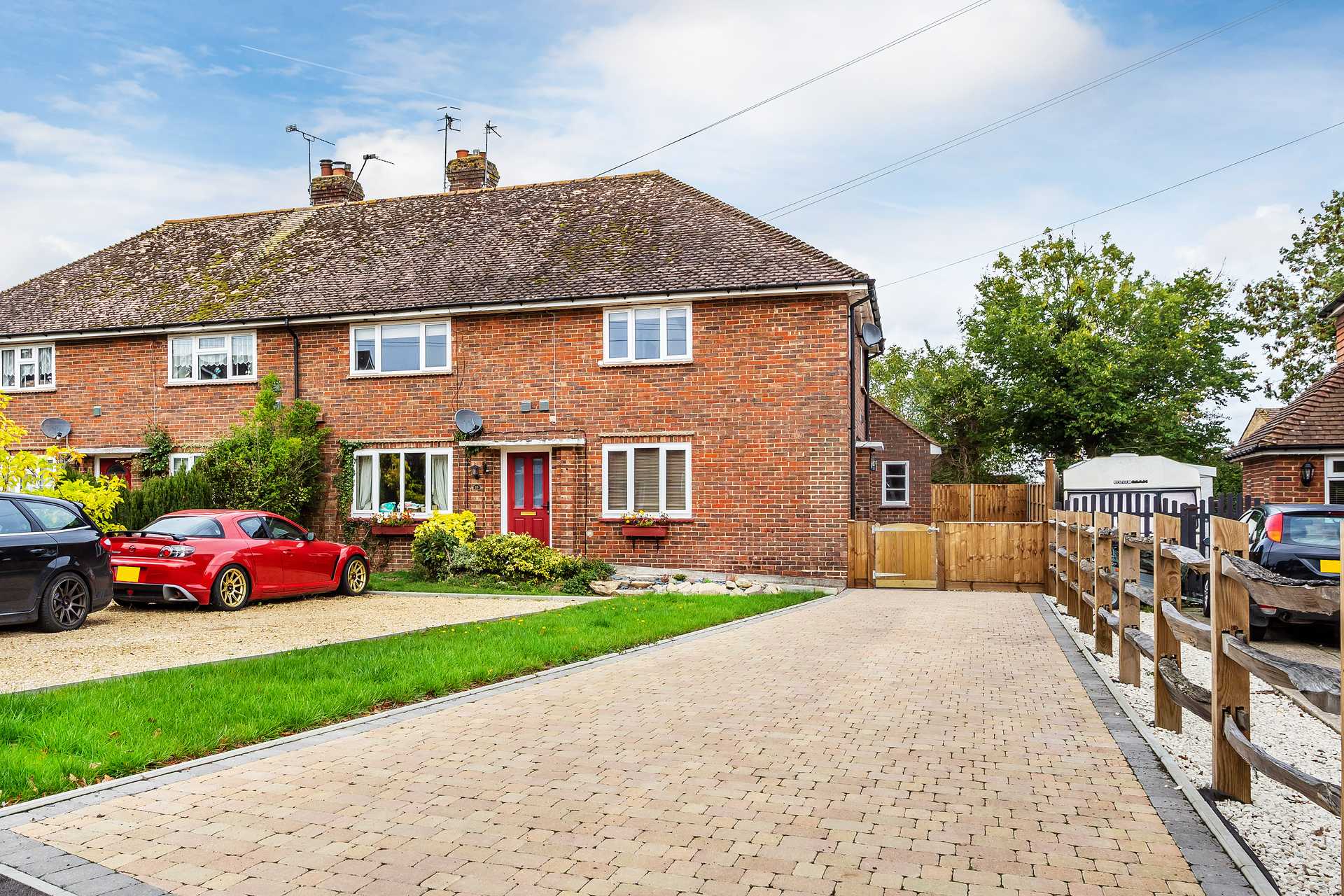 House in Charlwood, Surrey 10048680