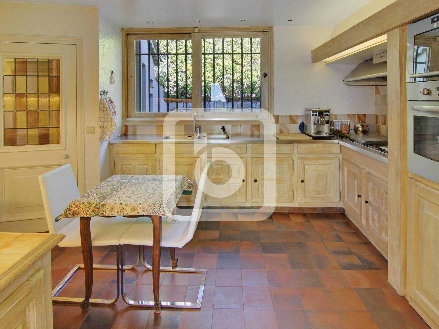 casa no Mougins, Provence-Alpes-Cote D'azur 10048810