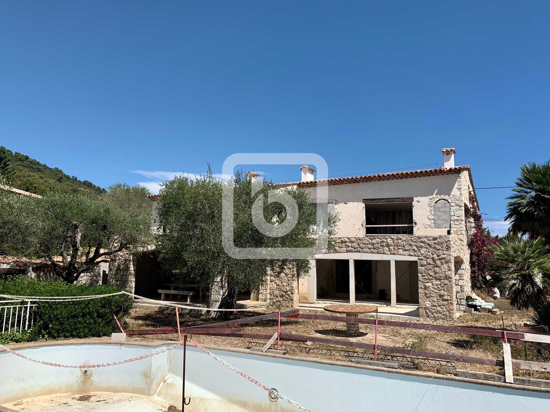 Будинок в Villefranche Sur Mer, Provence-Alpes-Cote D'azur 10048813