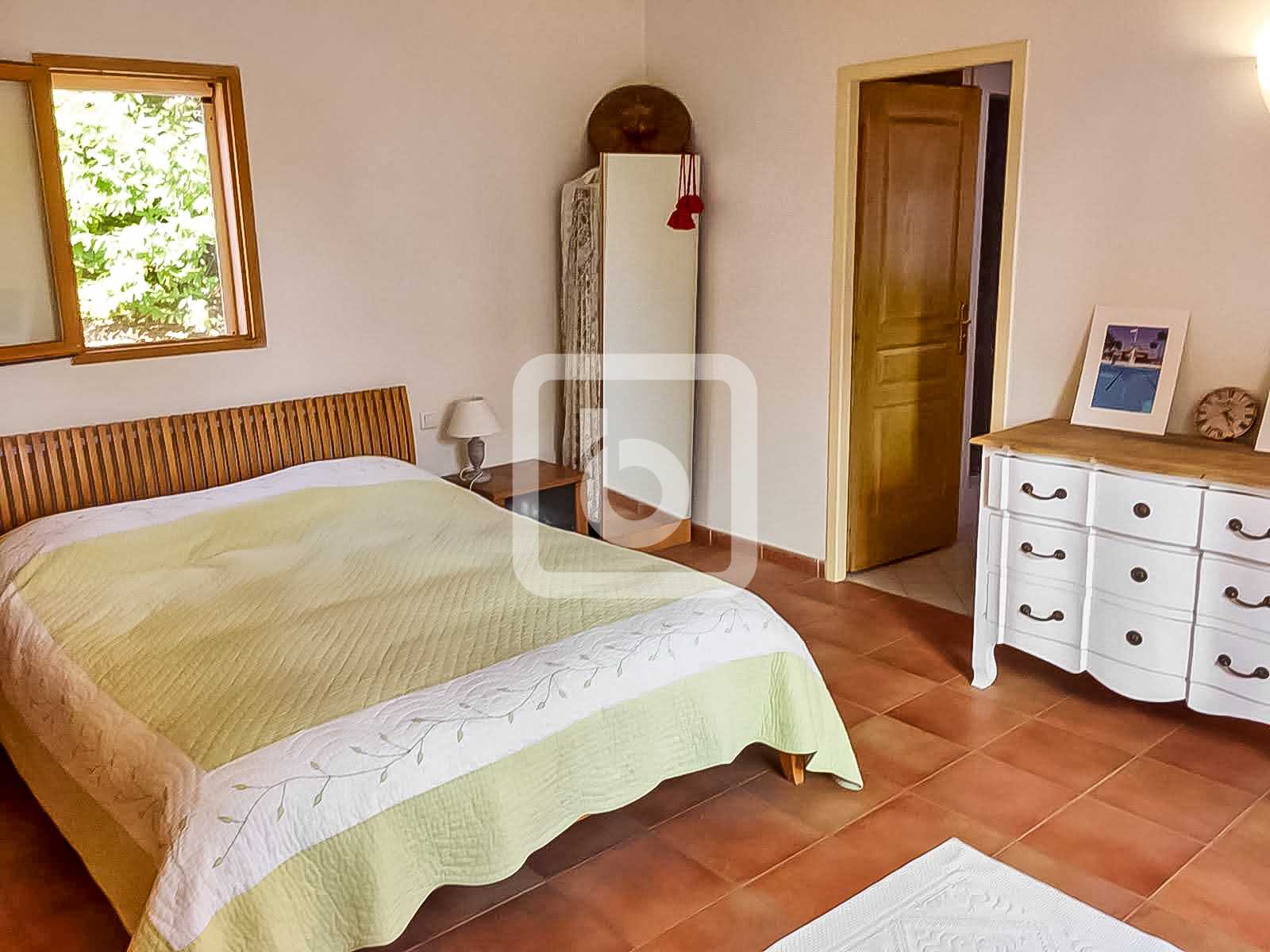 жилой дом в La Garde Freinet, Provence-Alpes-Cote D'azur 10048839