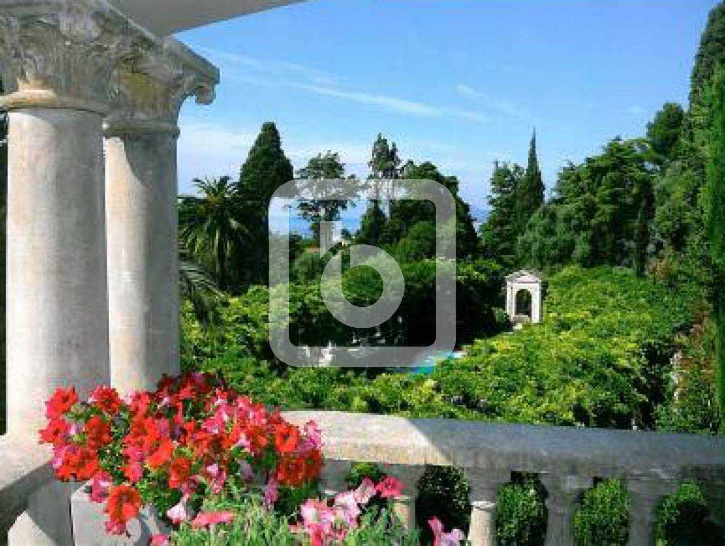 Hus i Cannes, Provence-Alpes-Cote D'azur 10048858