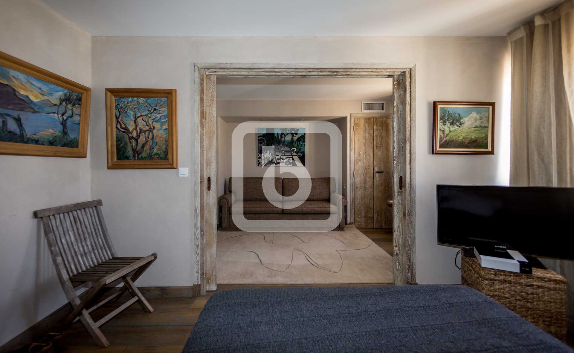 Eigentumswohnung im Saint Tropez, Provence-Alpes-Cote D'azur 10048864