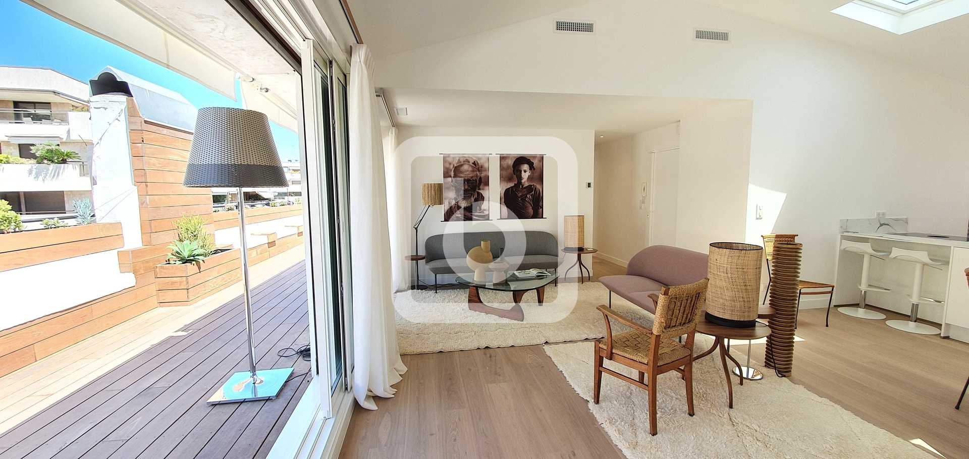 公寓 在 Cannes, Provence-Alpes-Cote D'azur 10048887