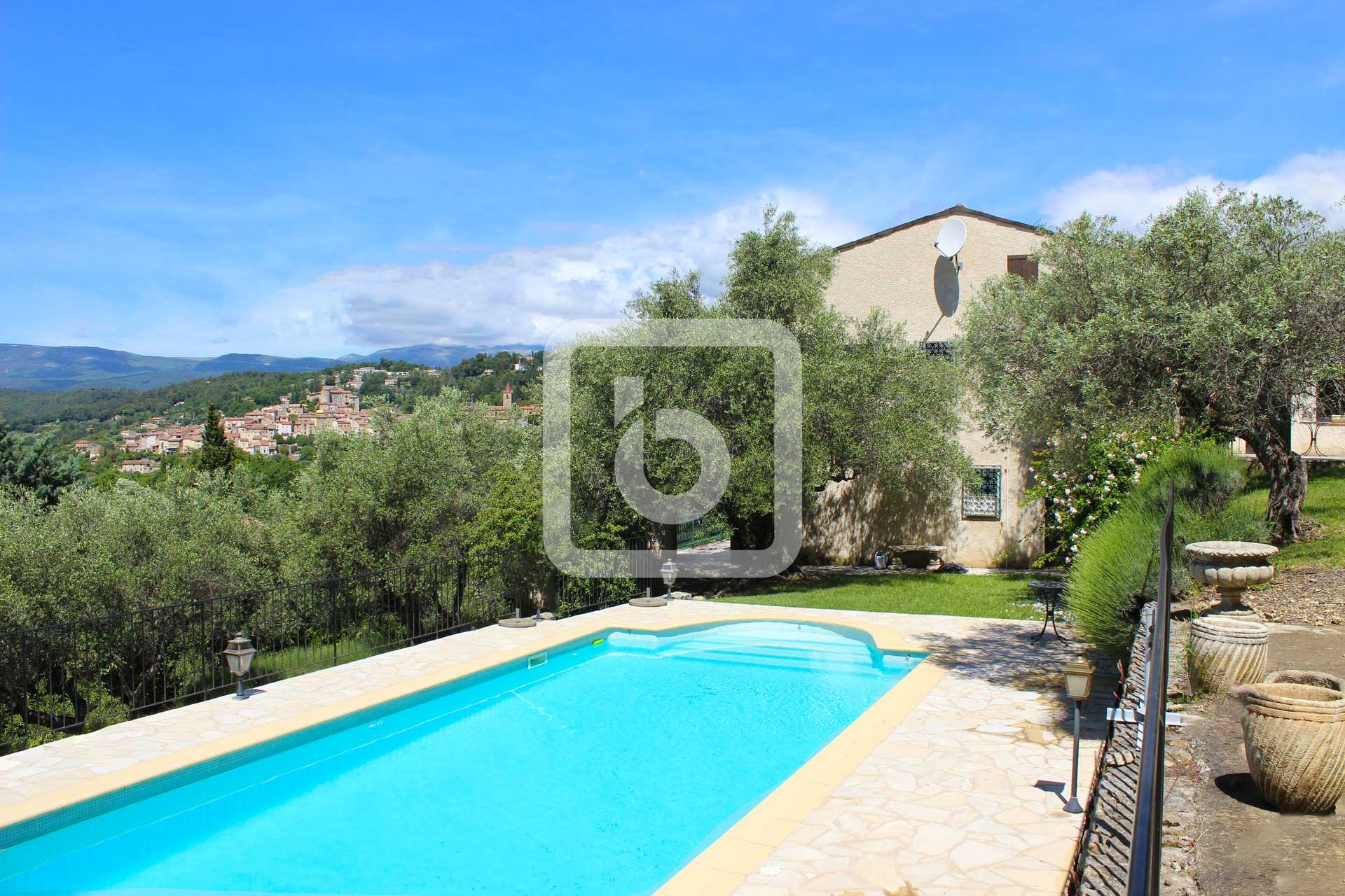 casa no Montauroux, Provença-Alpes-Costa Azul 10049261