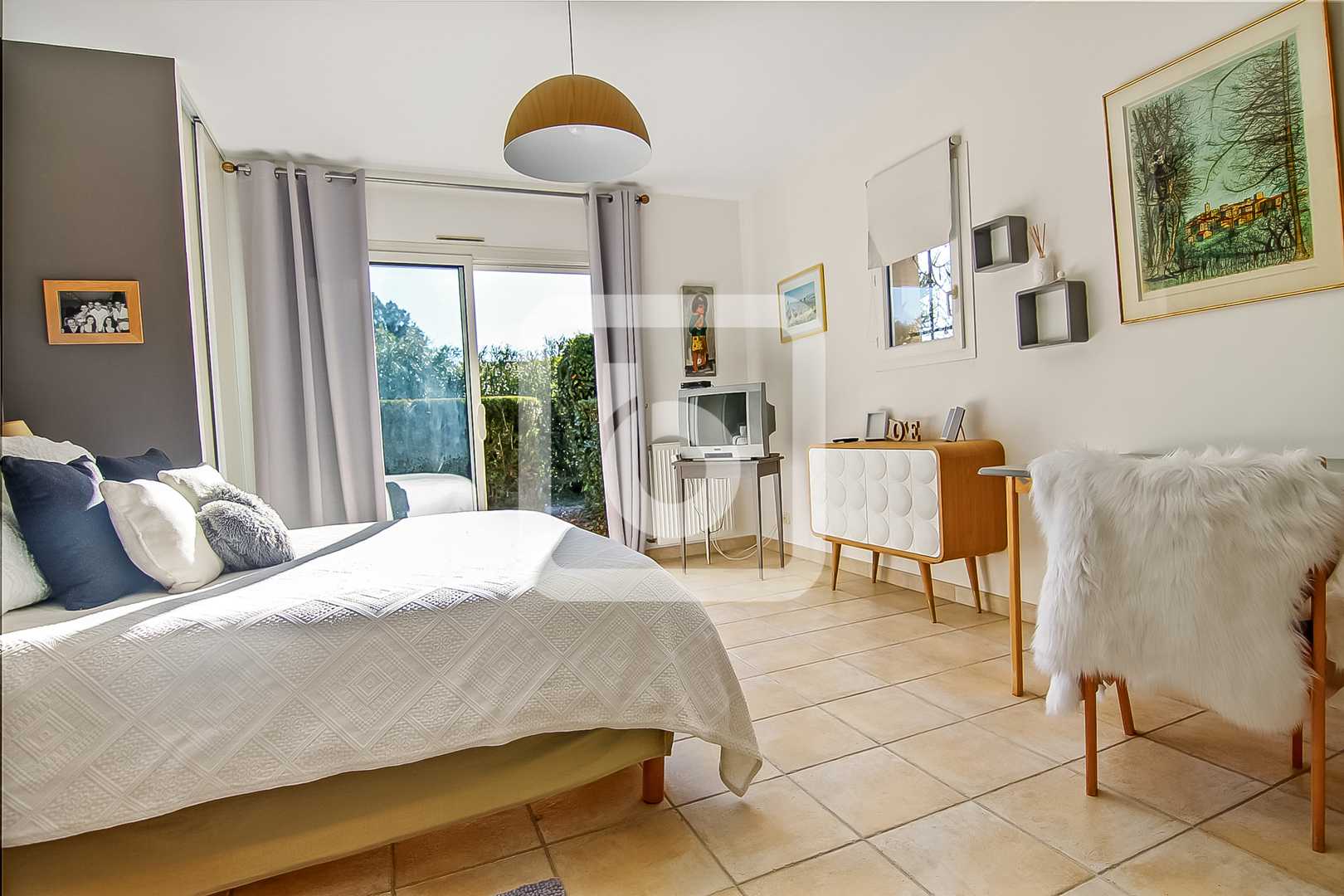 Huis in Saint Paul De Vence, Provence-Alpes-Cote D'azur 10049264