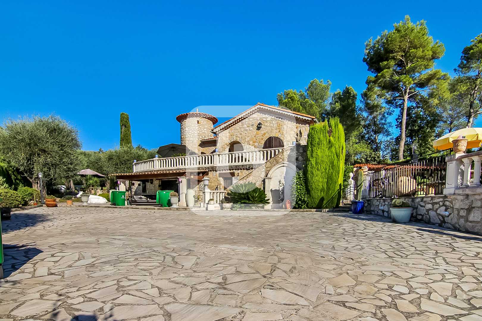 Haus im Le Bosquet, Provence-Alpes-Côte d'Azur 10049271
