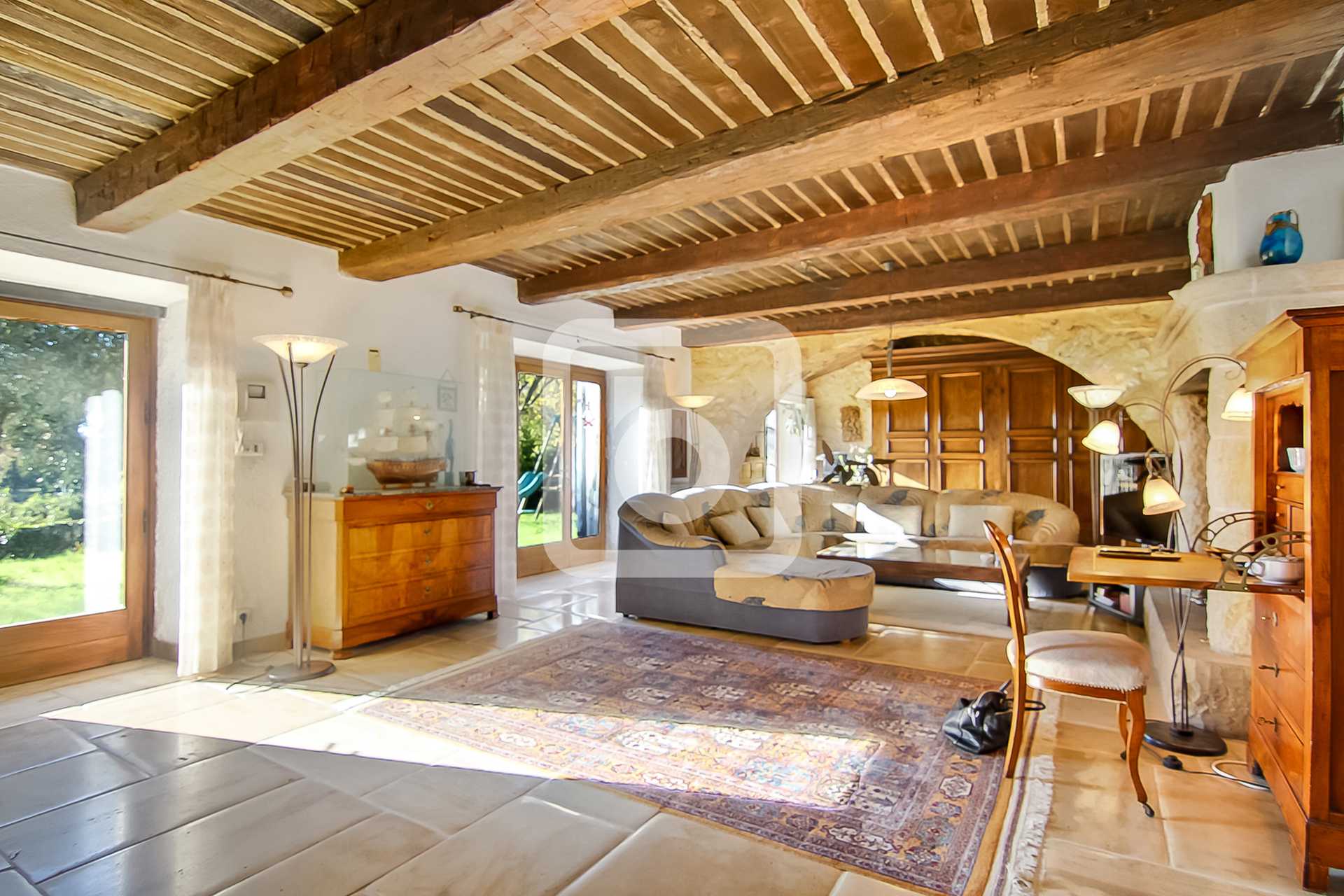 casa no Montauroux, Provença-Alpes-Costa Azul 10049281
