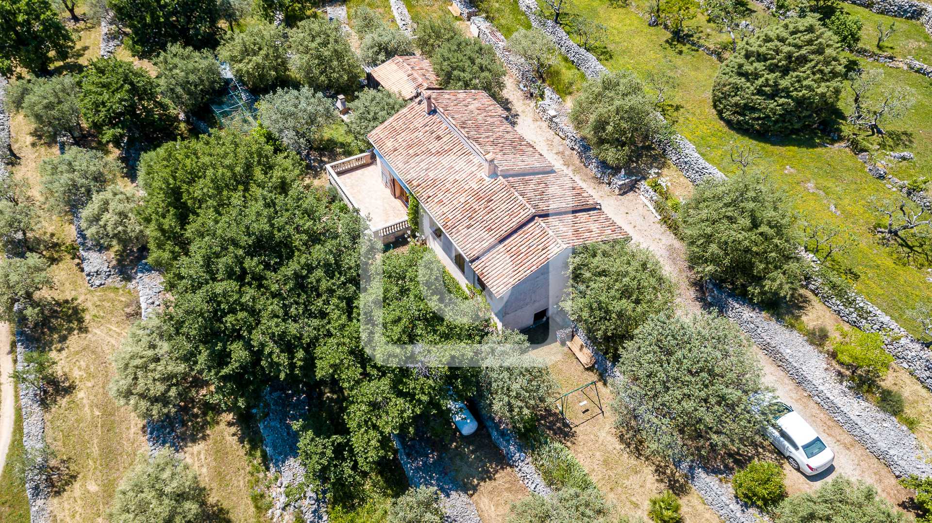 rumah dalam Mons, Provence-Alpes-Côte d'Azur 10049306