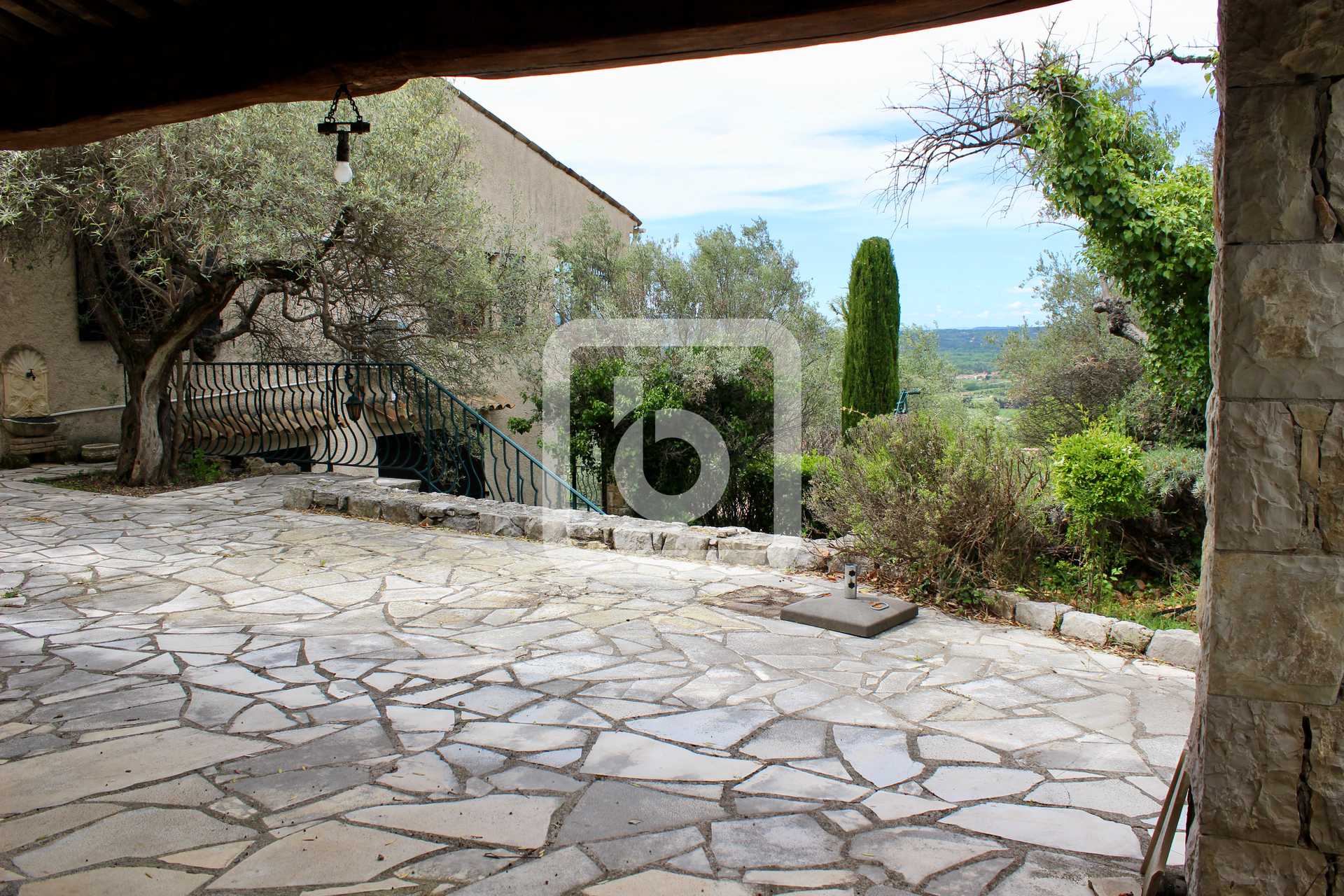 بيت في Montauroux, Provence-Alpes-Cote D'azur 10049341