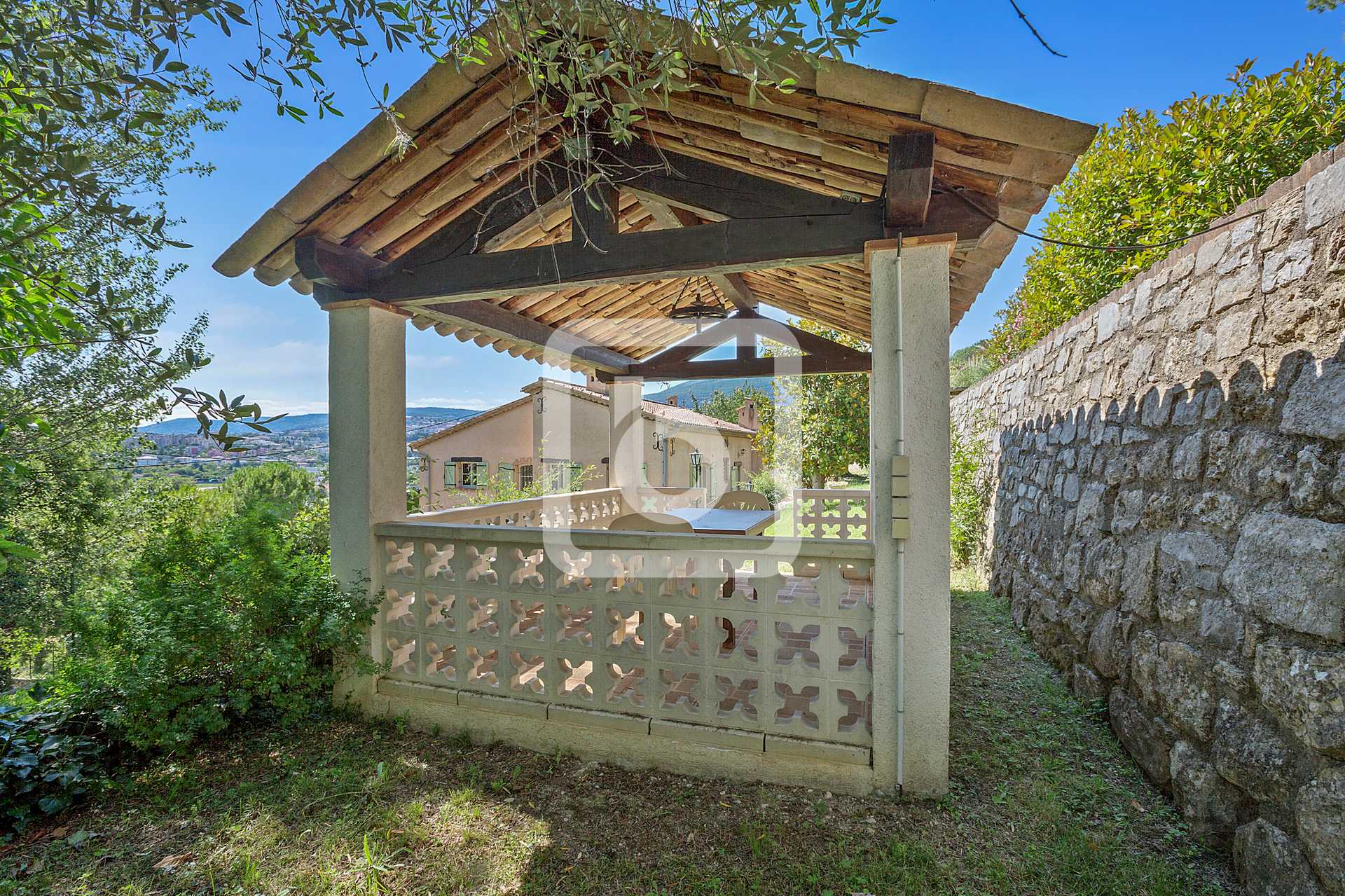 Hus i Saint-Jacques, Provence-Alpes-Cote d'Azur 10049368