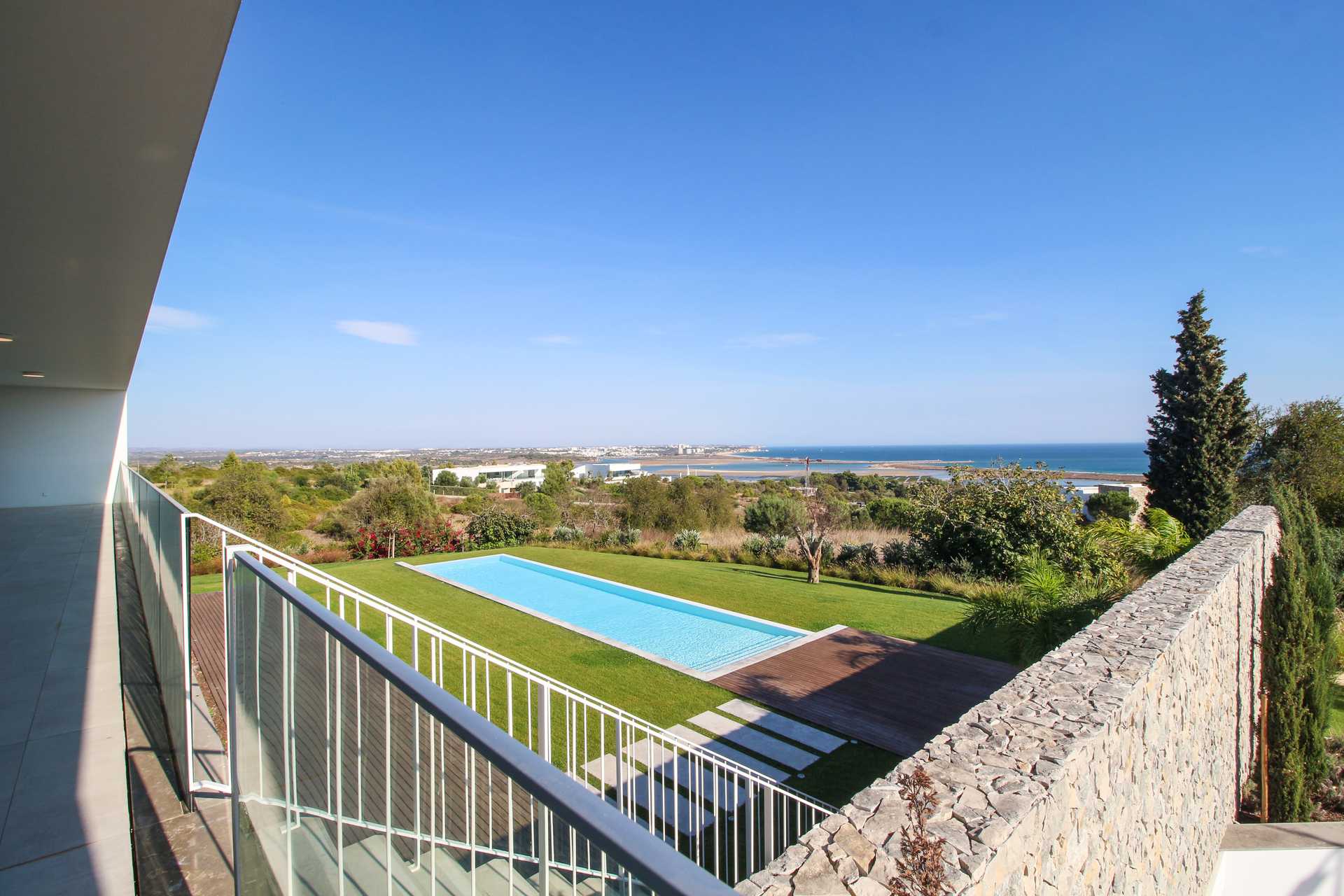 Casa nel Meia Praia, Algarve 10049432
