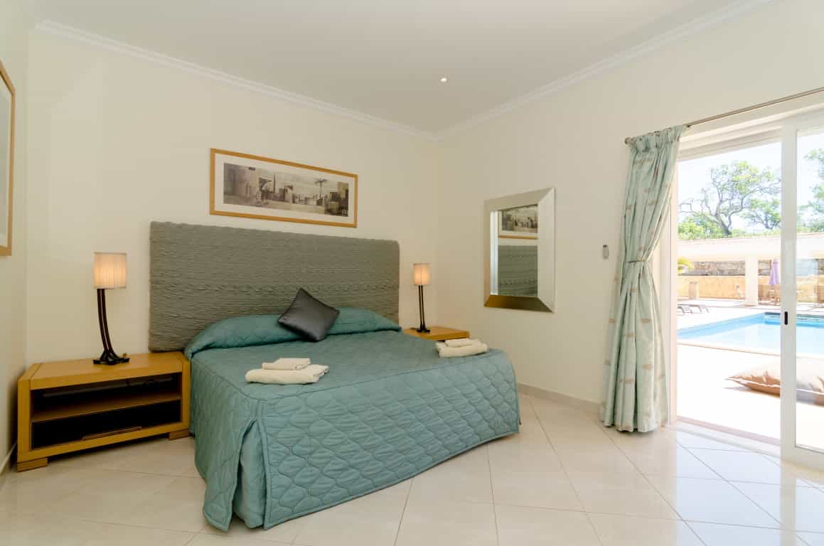 房子 在 Ferrel, Algarve 10049496