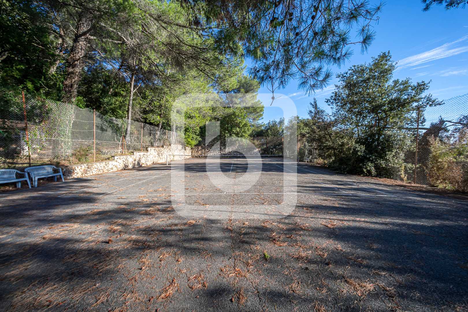 집 에 Roquefort Les Pins, Provence-Alpes-Cote D'azur 10049538