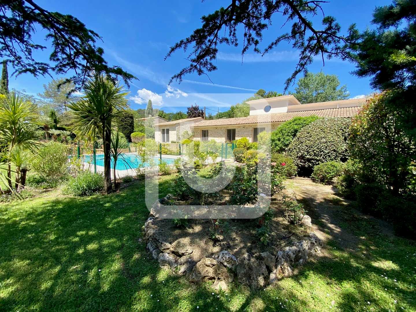 casa no Opio, Provence-Alpes-Cote D'azur 10049596