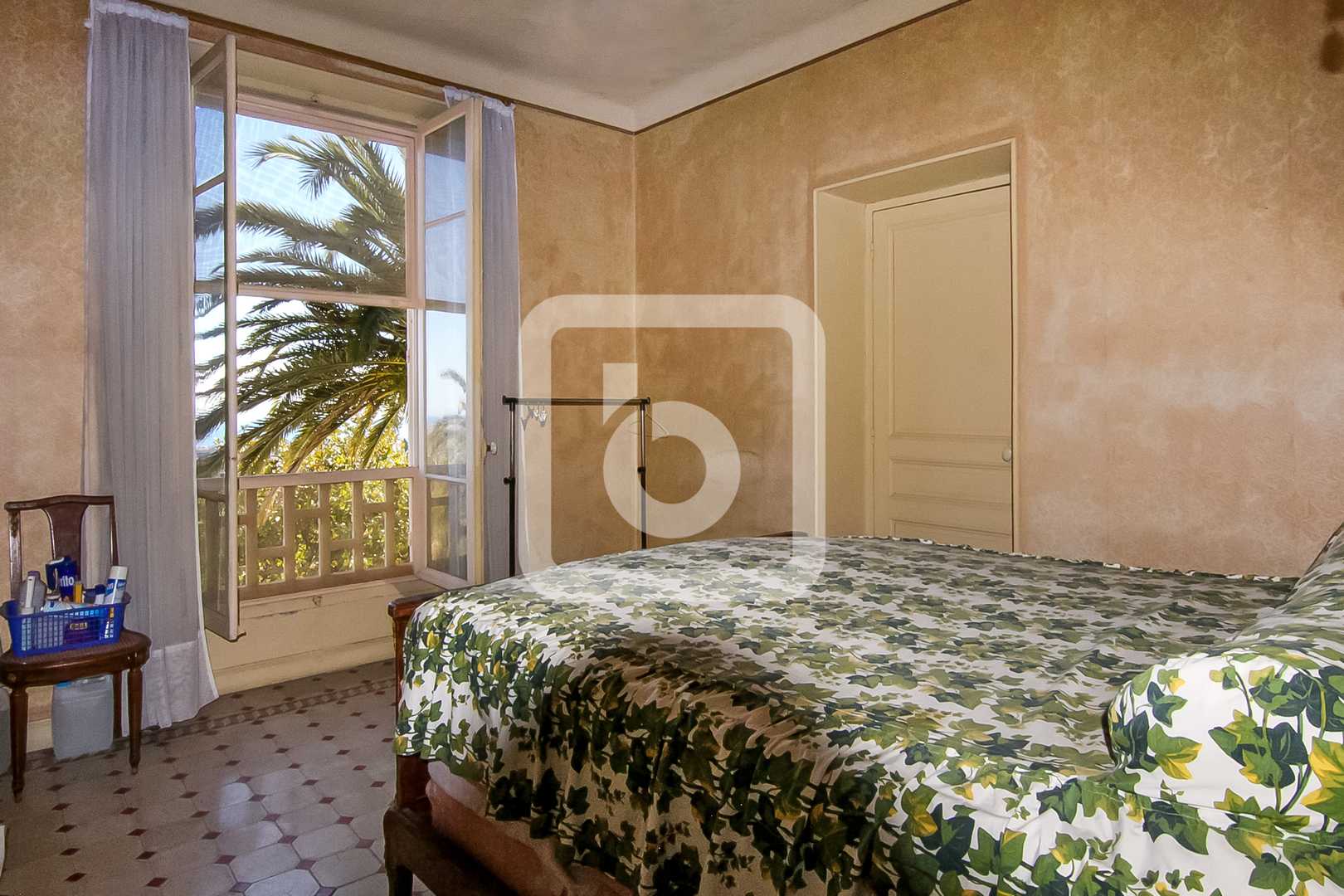 집 에 Vence, Provence-Alpes-Cote D'azur 10049672