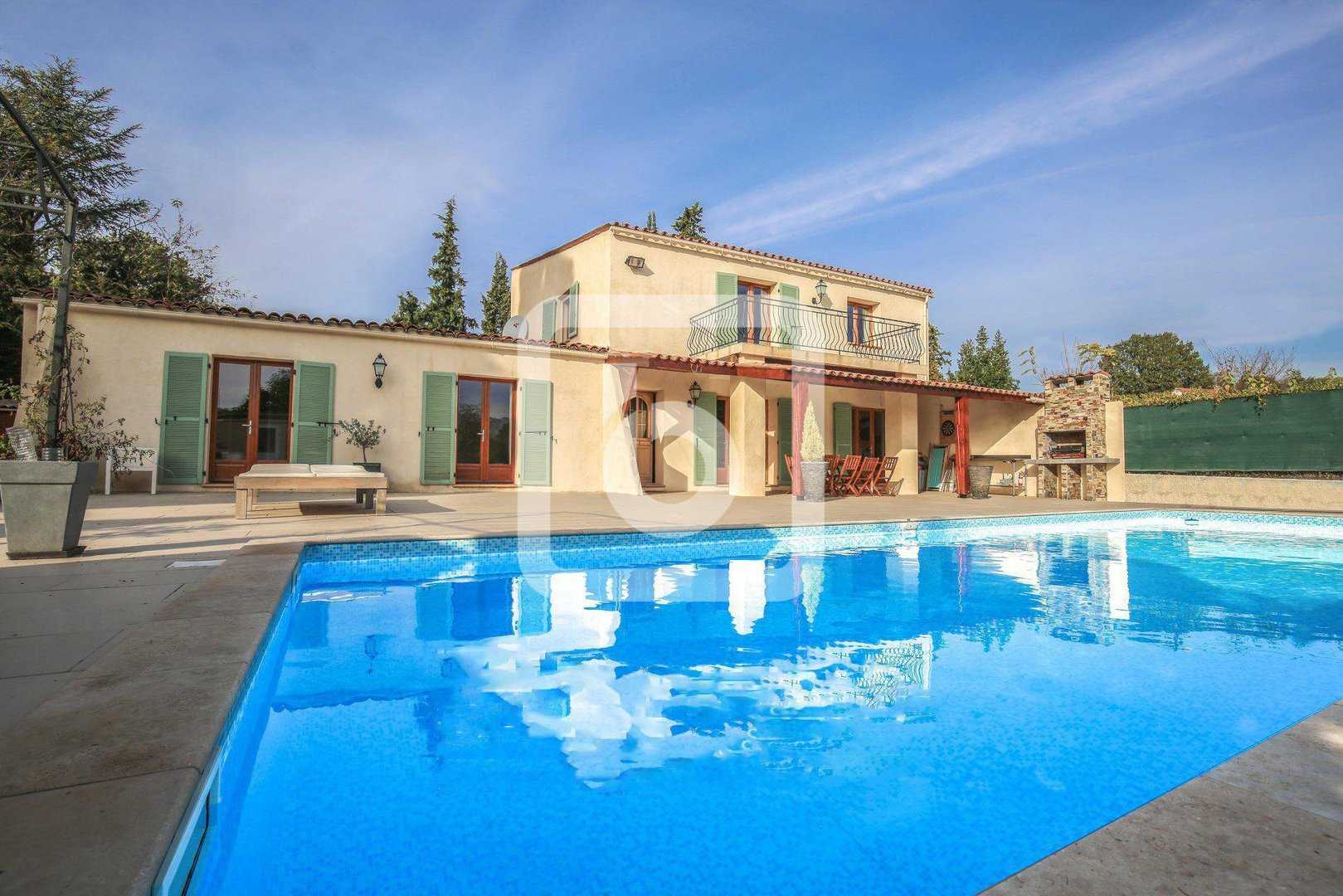 Rumah di Mouans-Sartoux, Provence-Alpes-Cote d'Azur 10049684