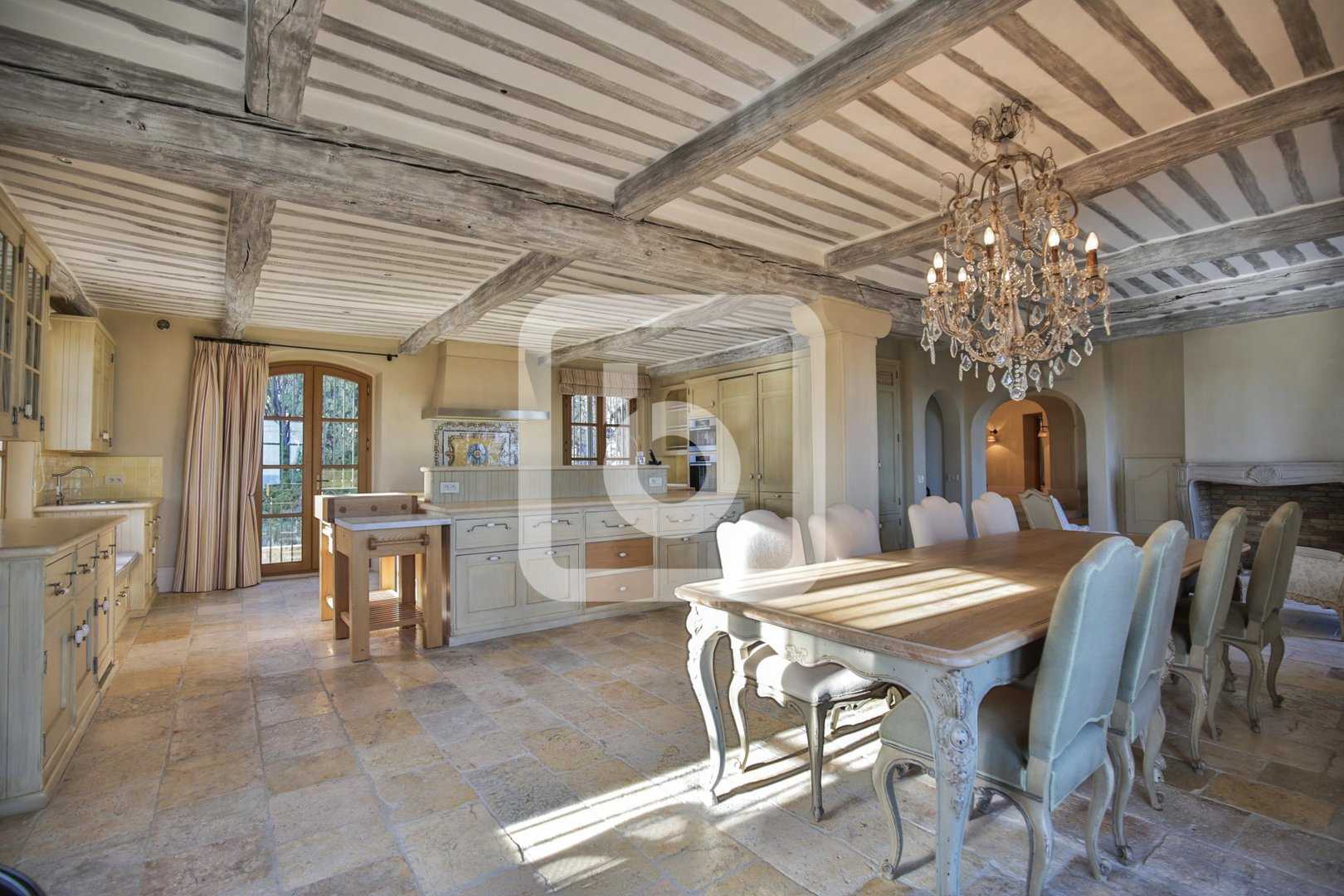 casa no Mougins, Provença-Alpes-Costa Azul 10049765