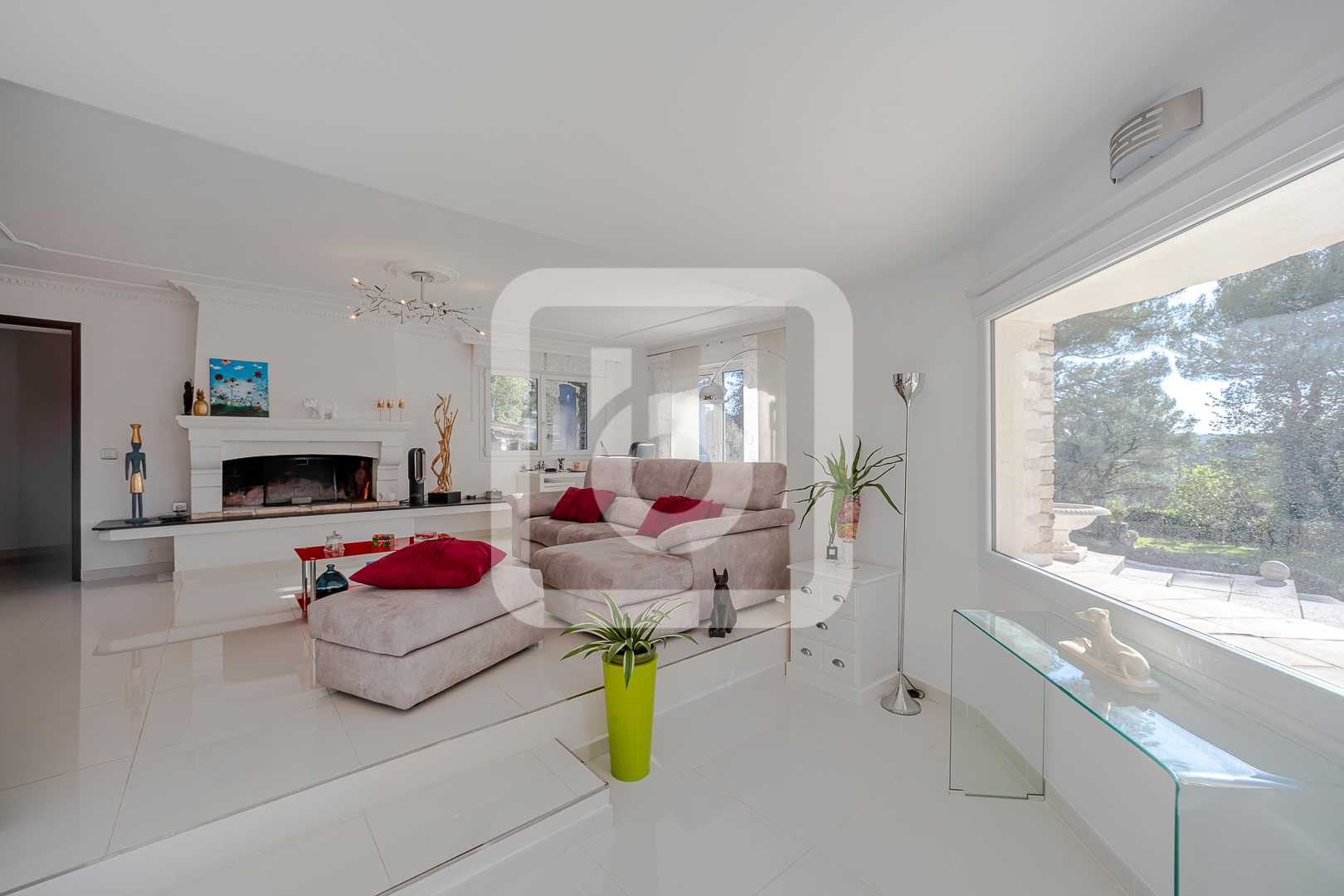 rumah dalam Roquefort Les Pins, Provence-Alpes-Cote D'azur 10049805