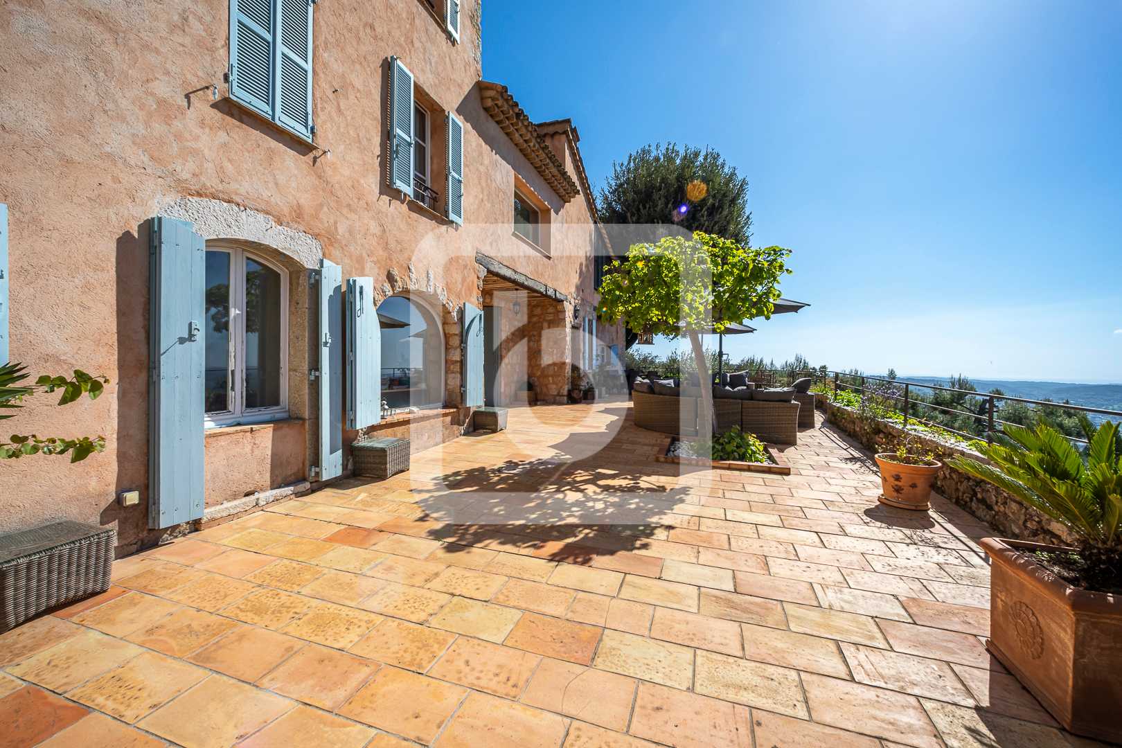 Rumah di Saint-Jacques, Provence-Alpes-Cote d'Azur 10049867