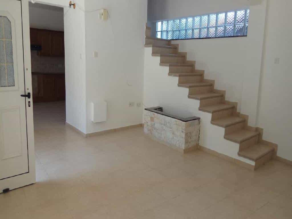 Huis in Kelokedara, Paphos 10049961