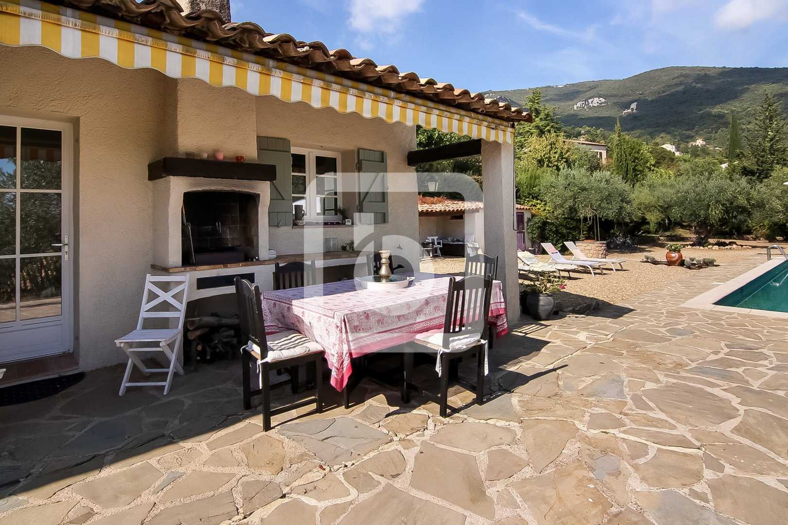 House in Seillans, Provence-Alpes-Cote d'Azur 10050152