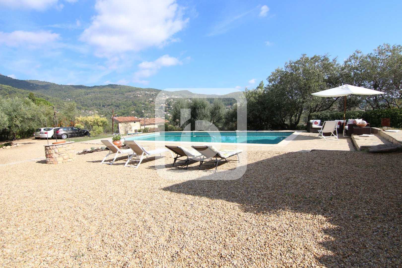casa en Seillans, Provence-Alpes-Cote D'azur 10050152