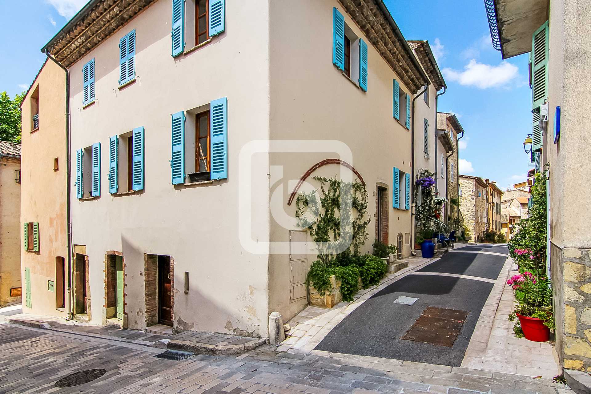 Huis in Valbonne, Provence-Alpes-Côte d'Azur 10050172