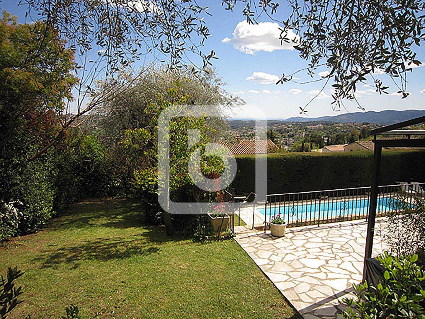 House in Grasse, Provence-Alpes-Cote D'azur 10050194