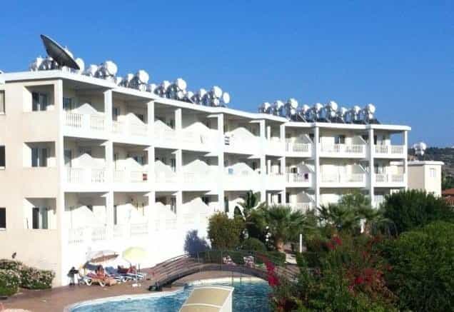 Condominium dans Tala, Paphos 10050204