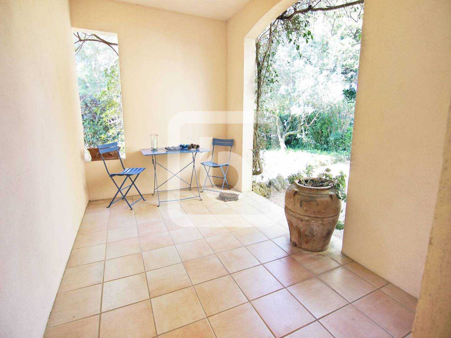 Condominium in Cap D'antibes, Provence-Alpes-Cote D'azur 10050222