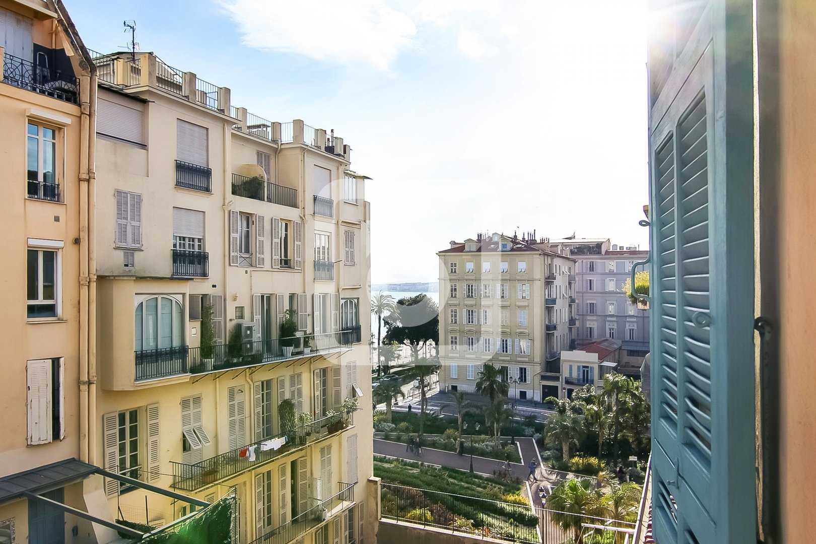 Eigentumswohnung im Nice, Provence-Alpes-Cote D'azur 10050300