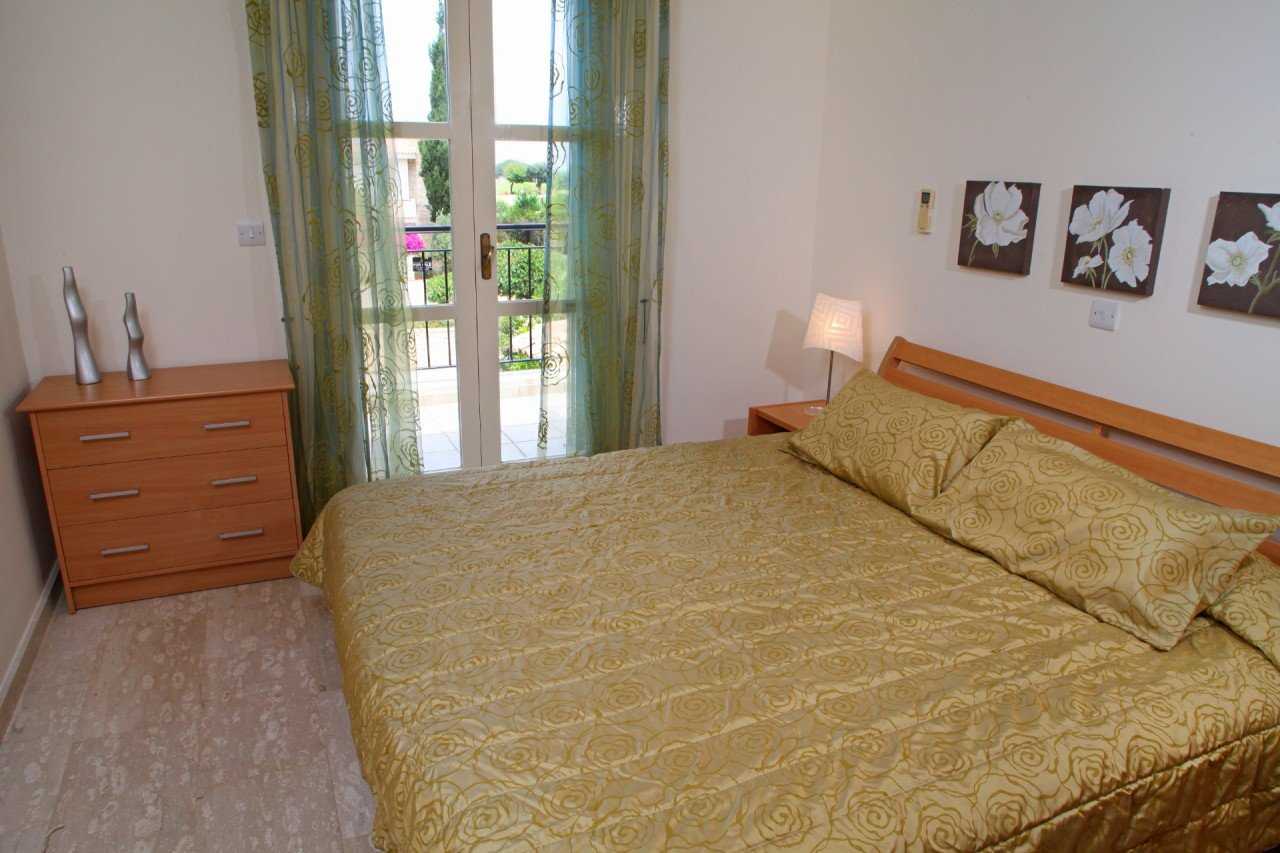 Квартира в Aphrodite Hills, Paphos 10050513