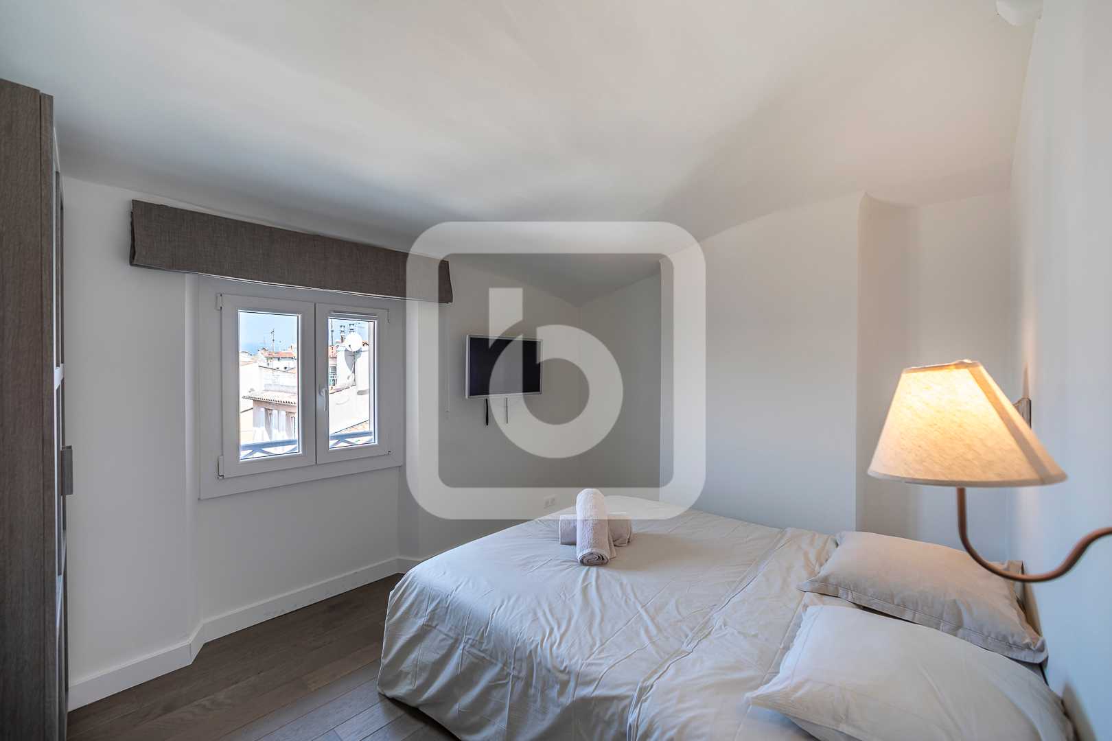公寓 在 布拉格平原, 普羅旺斯-阿爾卑斯-藍色海岸 10050529