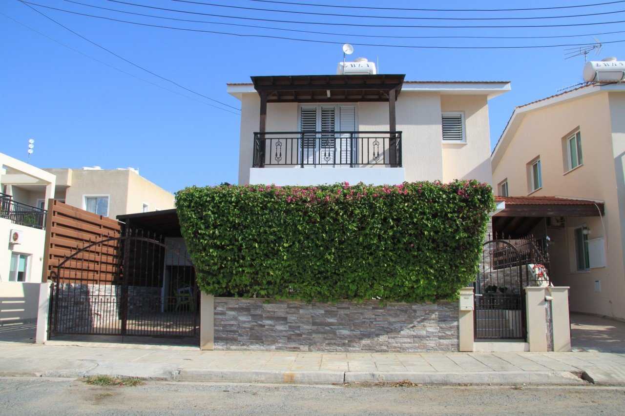 Hus i Paphos, Pafos 10051059