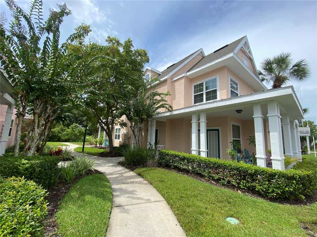 Condominium in Kussimmee, Florida 10051492