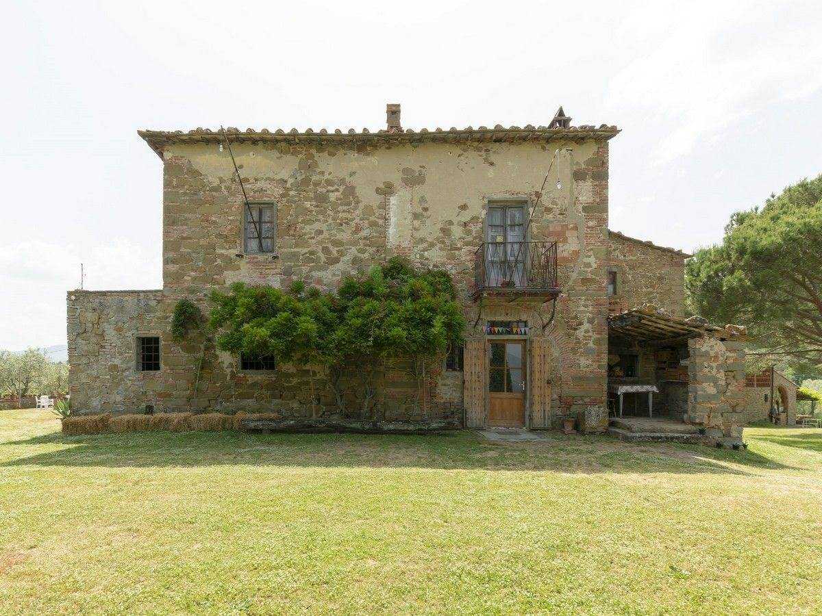 rumah dalam Figline Valdarno, Tuscany 10052095