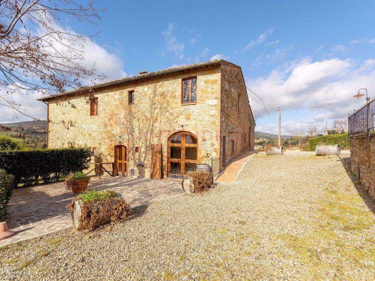 Rumah di San Gimignano, Toskana 10052196