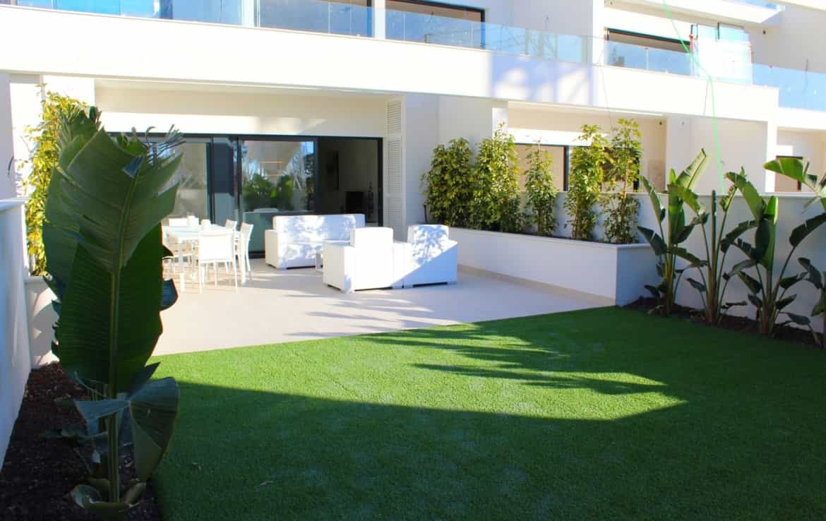 公寓 在 Las Colinas Golf, Costa Blanca 10052378
